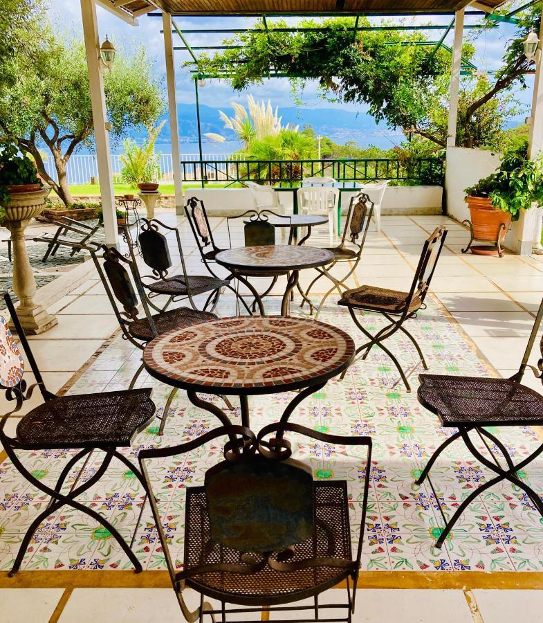 Villa Scilla E Cariddi メッシーナ エクステリア 写真